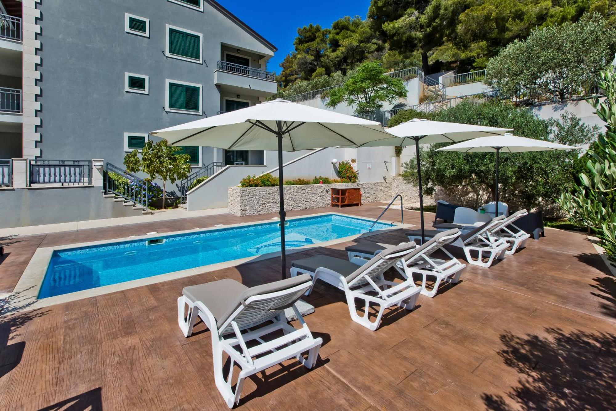 Luxurious Apartments Maslina With Beach Milna  Eksteriør bilde