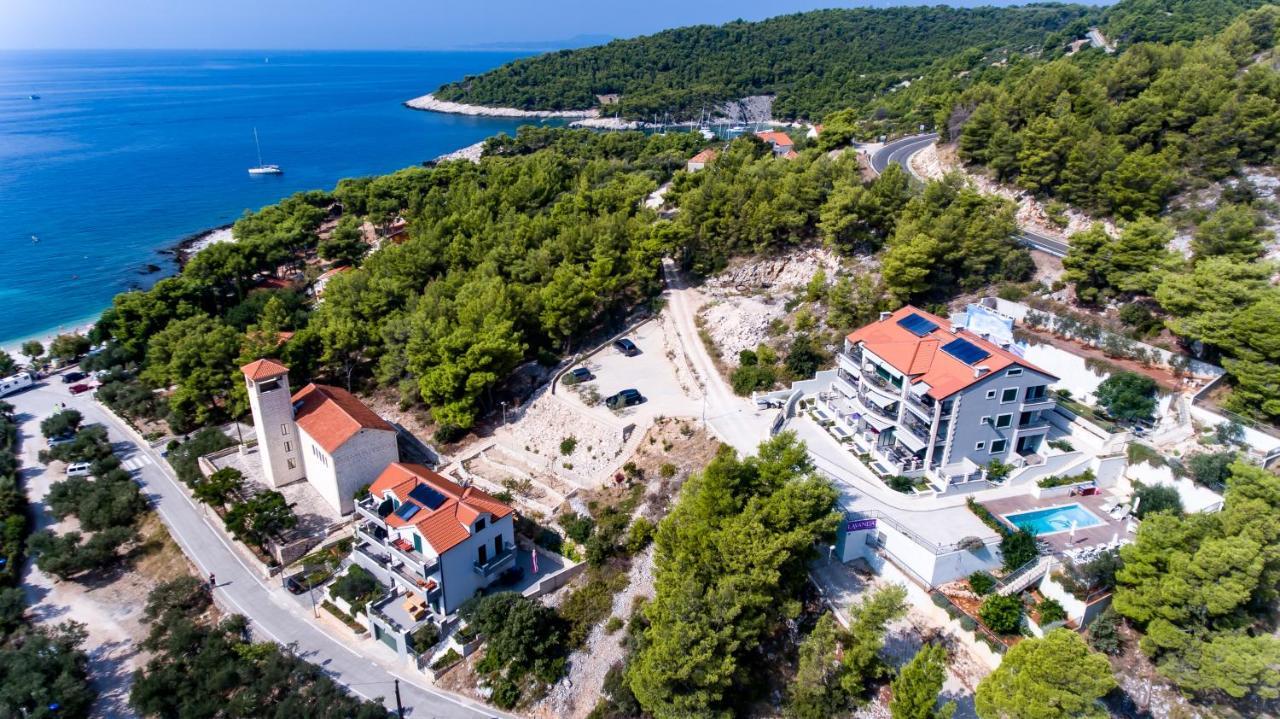 Luxurious Apartments Maslina With Beach Milna  Eksteriør bilde